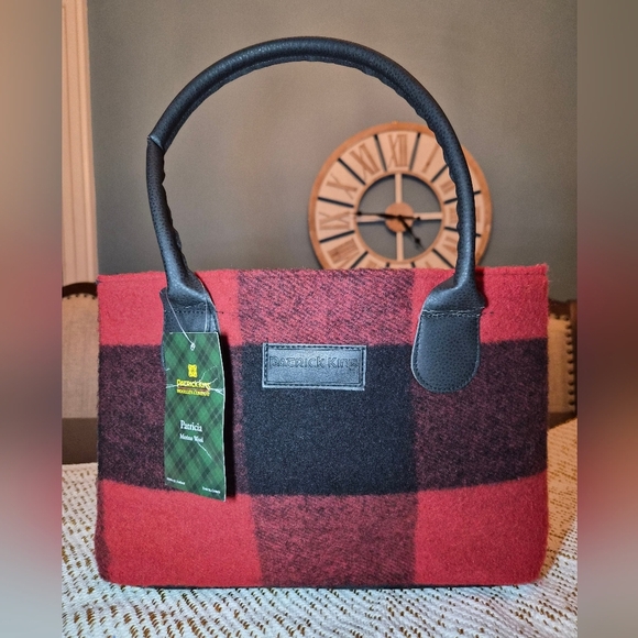 Woolly Threads Handbags - Patrick King Patricia Marino Wool Checkered Purse